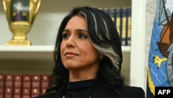 ABD Ulusal İstihbarat Direktörü Tulsi Gabbard, 100’den fazla istihbarat görevlisinin sohbet mesajları nedeniyle işten çıkarıldığını açıkladı. 